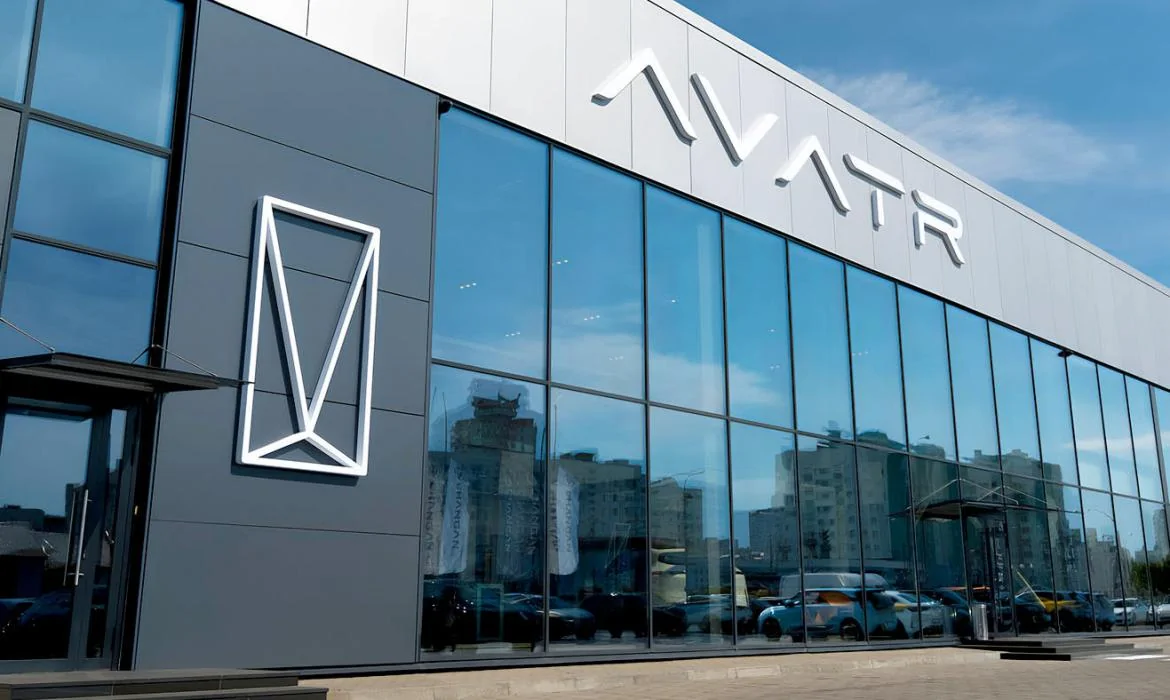 В Минске начал работу первый концептуальный автоцентр AVATR